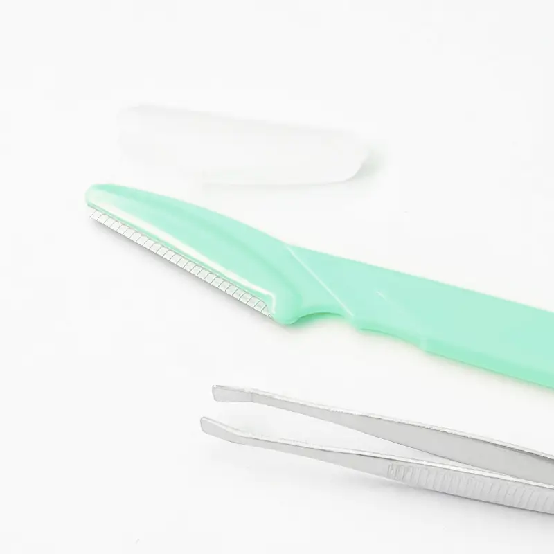 Ruby Face Professional Beauty Tools Tweezer &amp; Eyebrow Razor Kit Turquoise